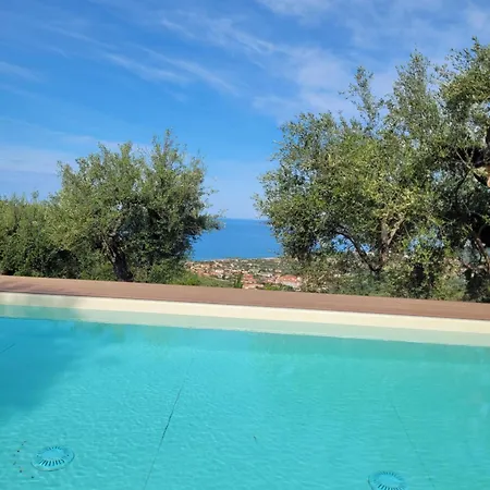 Casolare Cento Ulivi Luxury & Charme - Exclusive Use Villa